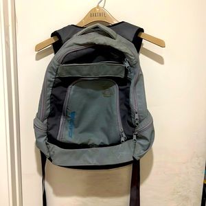 🔥Y2K DAKINE SNOWBOARDING SKATEBOARD MULTI POCKET BACKPACK SK8 FRESH COOL GREY